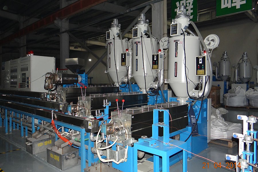 3X70 VVF Tandem Extrusion Lines 3X70 VVF Tandem Extrusion Lines